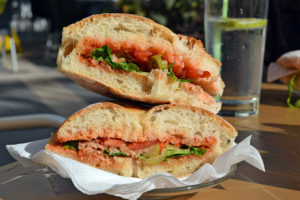Ftira sandwich